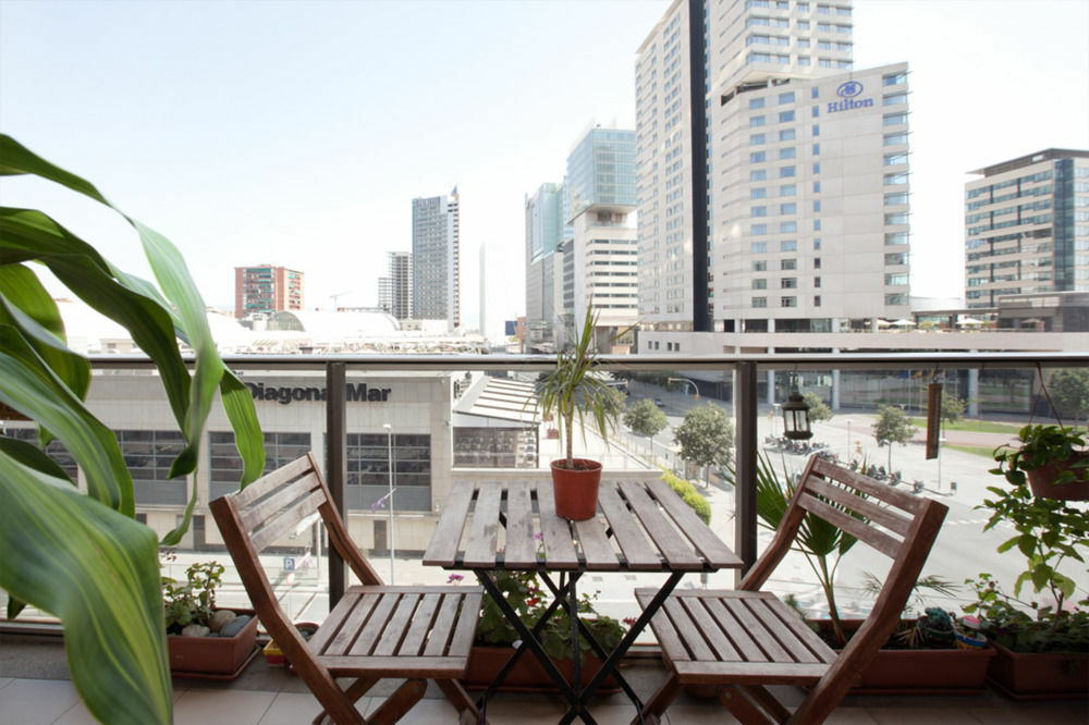 Rent Beach-diagonal Mar Apartment *