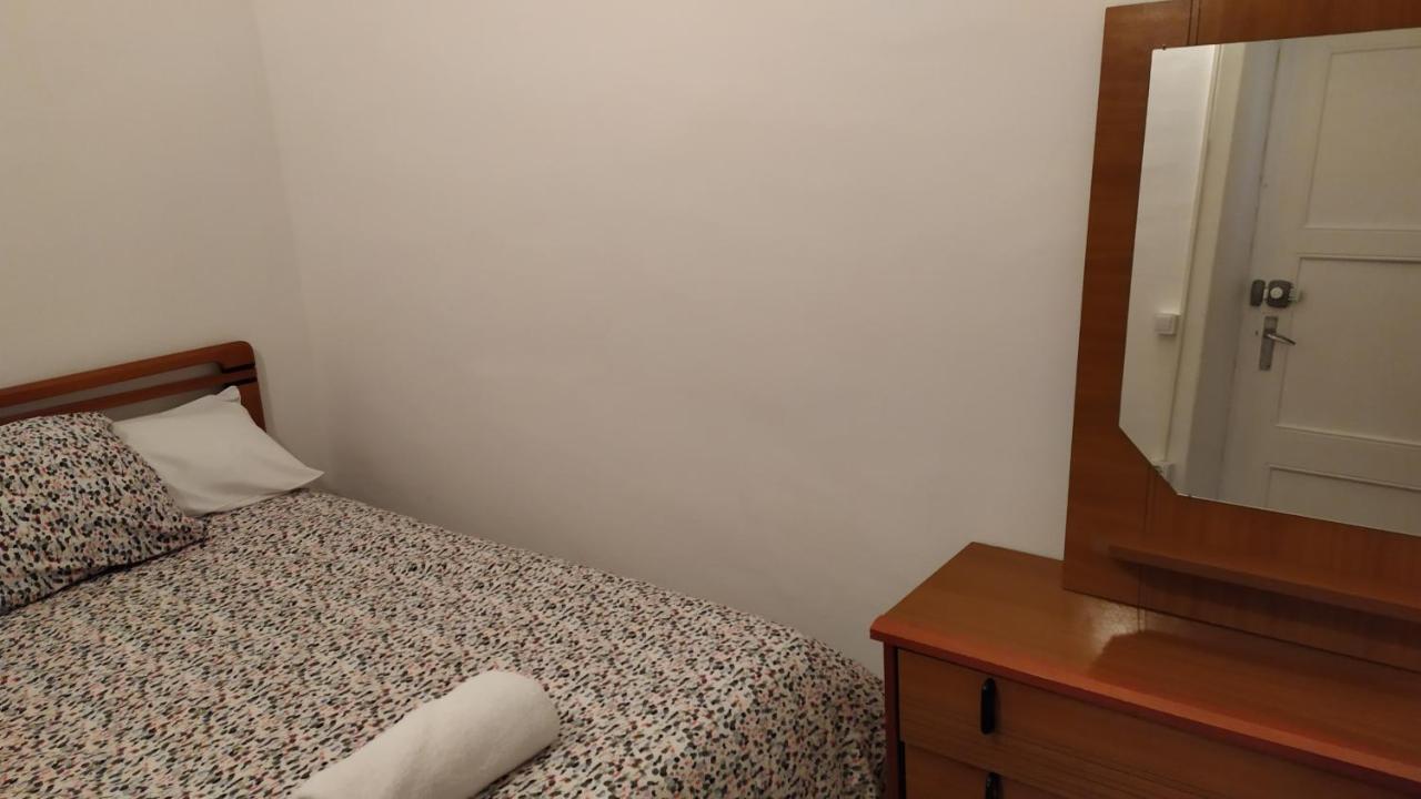 Pensión V Hostal Barcelona