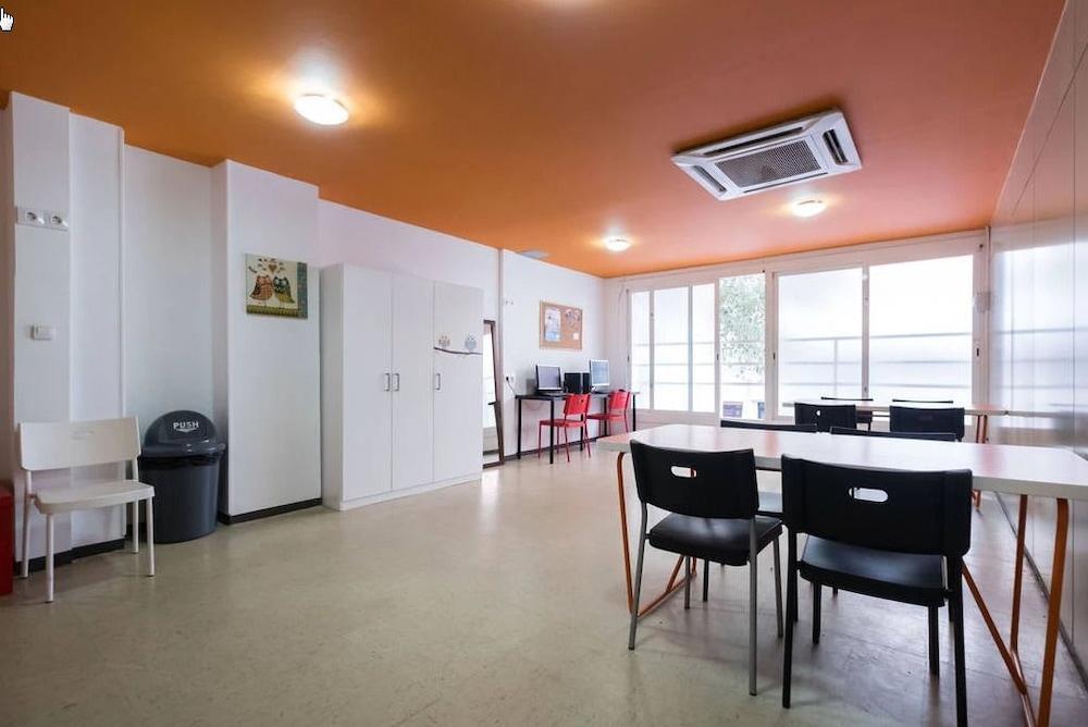 Hostal Arc House