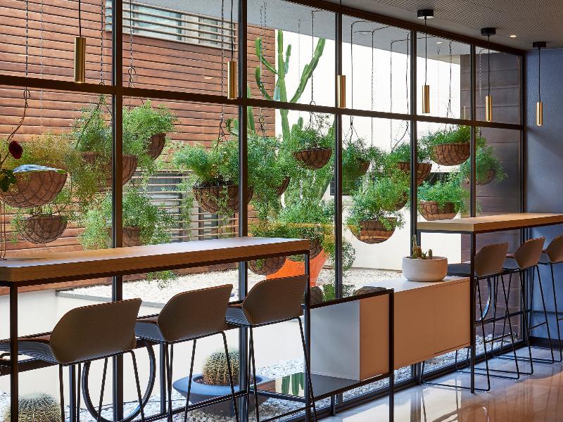 Nh Sants Hotel 4*