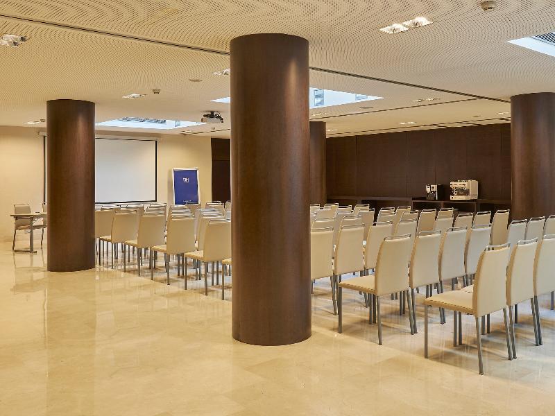 Nh Sants 4* Barcelona